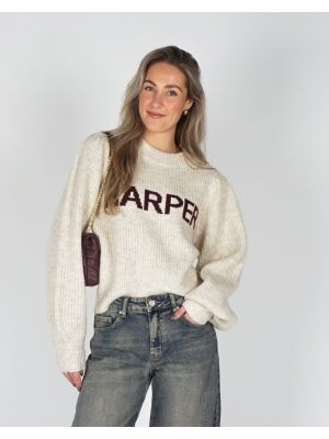 HARPER & YVE HARPER & YVE }