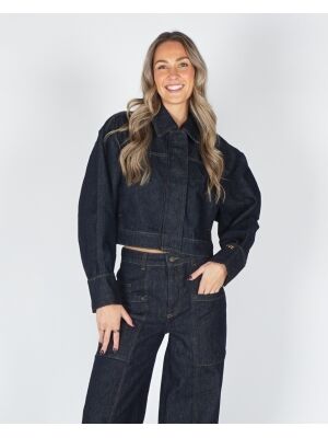 HARPER & YVE HARPER & YVE }